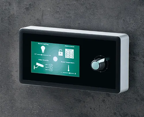 SYNERGY E with Touchscreen