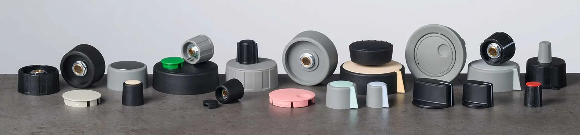 Tuning knobs with collet fixture